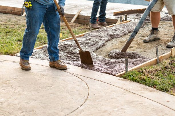 Best Concrete Pool Decks in Adelino, NM